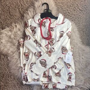 Bear Print Pajama Set